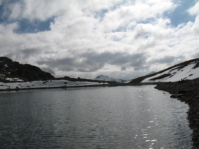 20081025_mazzaspitz_michi 096.jpg - Seeli mit Piz Turba im Hintergrund
